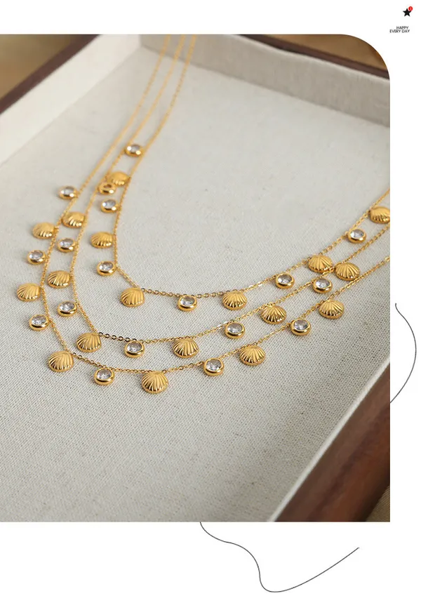 Gold_Zircon_Shell_Necklace_For_Women